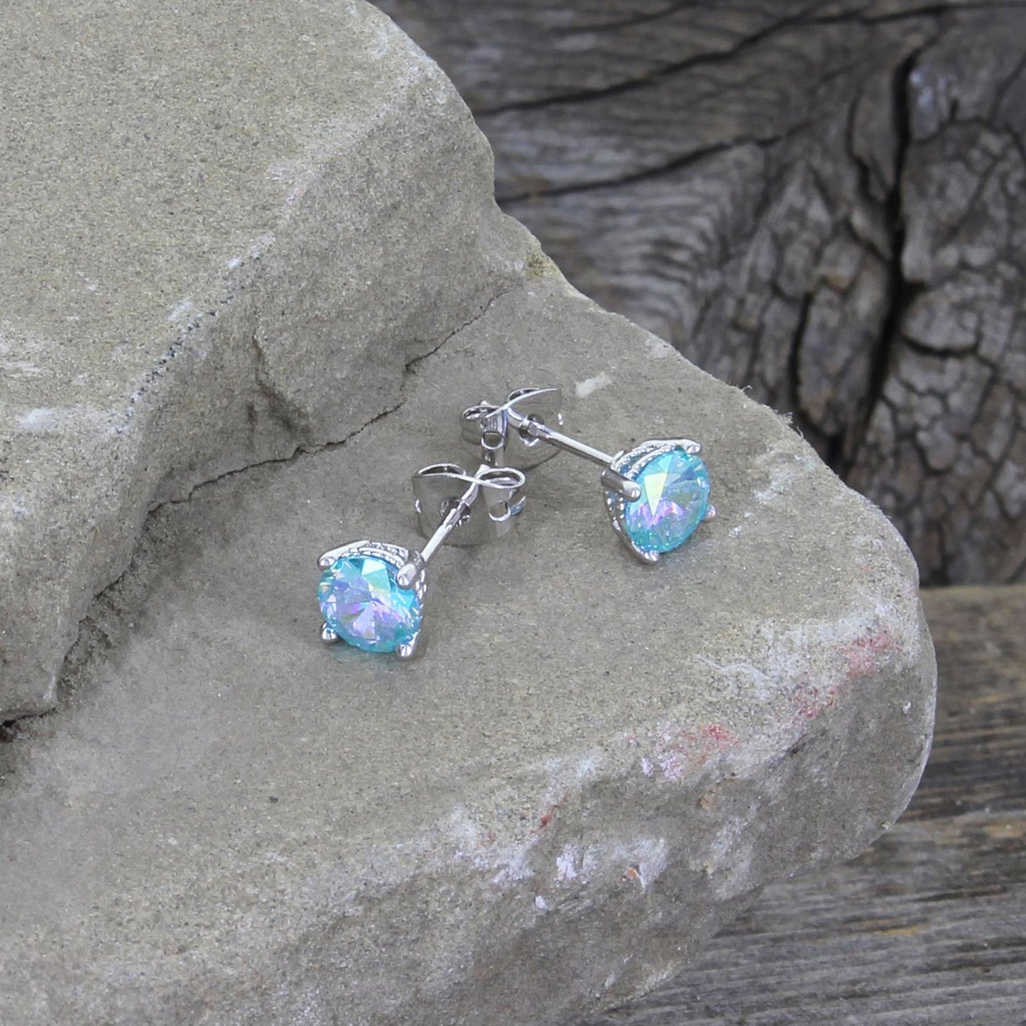 Montana Silversmiths Western Lifestyle Inspired Stud Earring Set (Luminescent Blue)