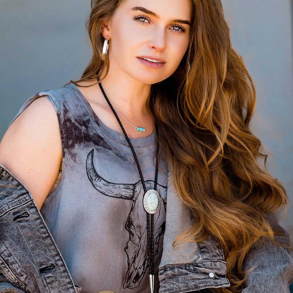 Montana Silversmiths Western Lifestyle Braided Leather Cord Silver Finished Arrow Pointed Tips Southwestern Style Bolo Tie