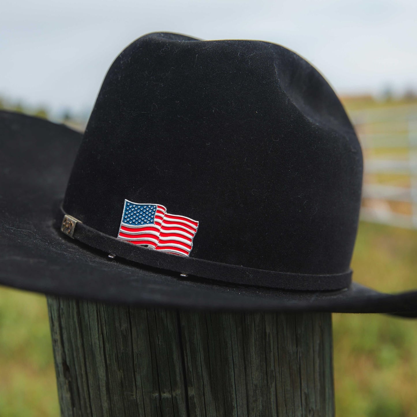 Montana Silversmiths American Patriot's Promise Hat Flag Designed to Be Worn on Cowboy Hat Hatband