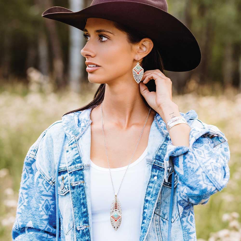 Montana Silversmiths Western Lifestyle Women's Feather Necklace