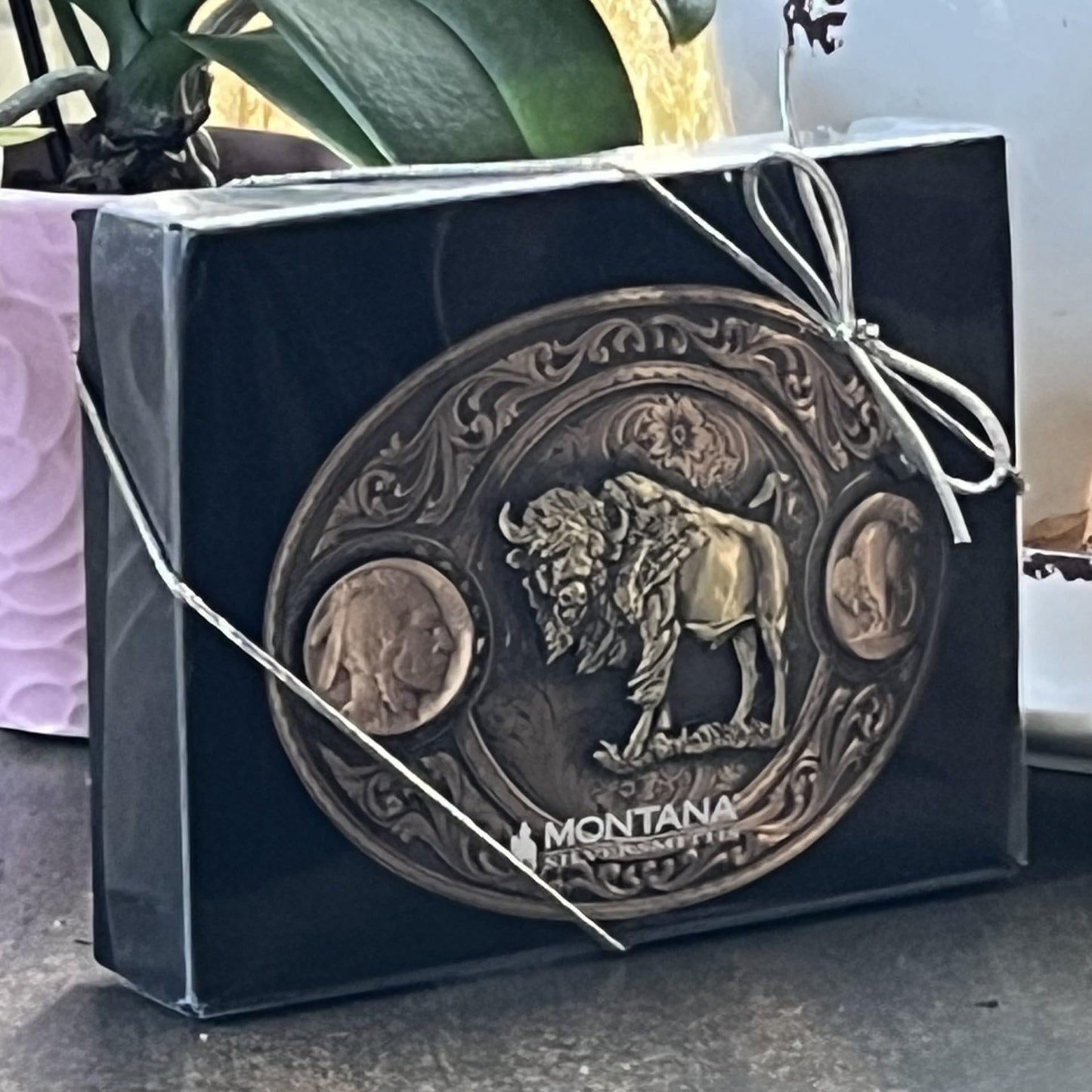 Montana Silversmiths Western Lifestyle Wildlife Series Made in the USA Belt Buckle