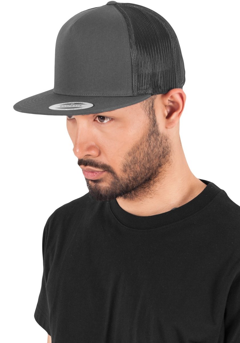 Flexfit Classic Trucker Hat White – One Size – 6006