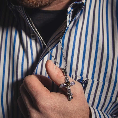 Montana Silversmiths Christian Faith Cross Men's Necklace (Rugged Faith)