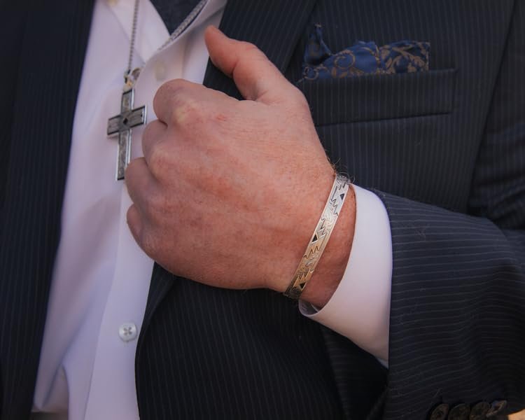 Montana Silversmiths Made in the USA Western Lifestyle Men's Bracelet